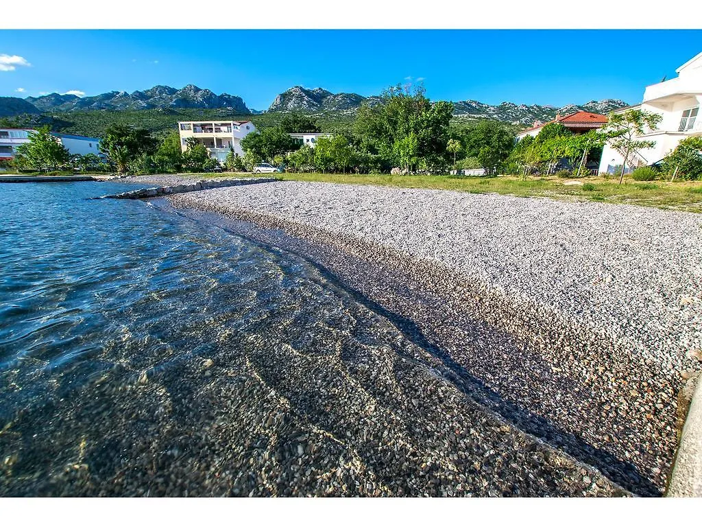 Apartments Slavica Seline
